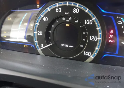 2015 Honda Accord Hybrid Touring z USA, uszkodzony, nr VIN 1HGCR6F78FA000598